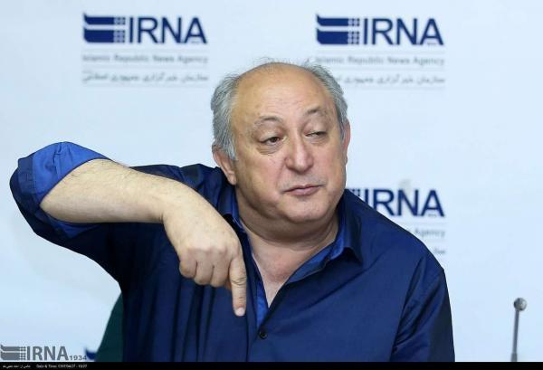 خبرنگاران فریبا: فکری آبرویش را بیش از هر چیزی دوست دارد خبرنگاران فریبا: فکری آبرویش را بیش از هر چیزی دوست دارد