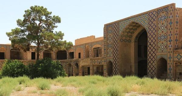 دولت سرمایه گذاران حوزه گردشگری را دلگرم کند دولت سرمایه گذاران حوزه گردشگری را دلگرم کند