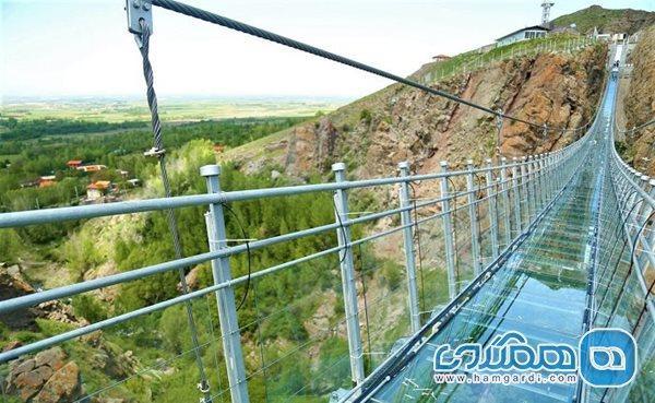 پل معلق هیر پذیرای گردشگران نوروزی است پل معلق هیر پذیرای گردشگران نوروزی است
