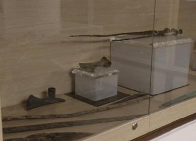 نمایش سلاح های دوره باستان در موزه رشت