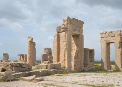 کاخ هَدیش تخت جمشید